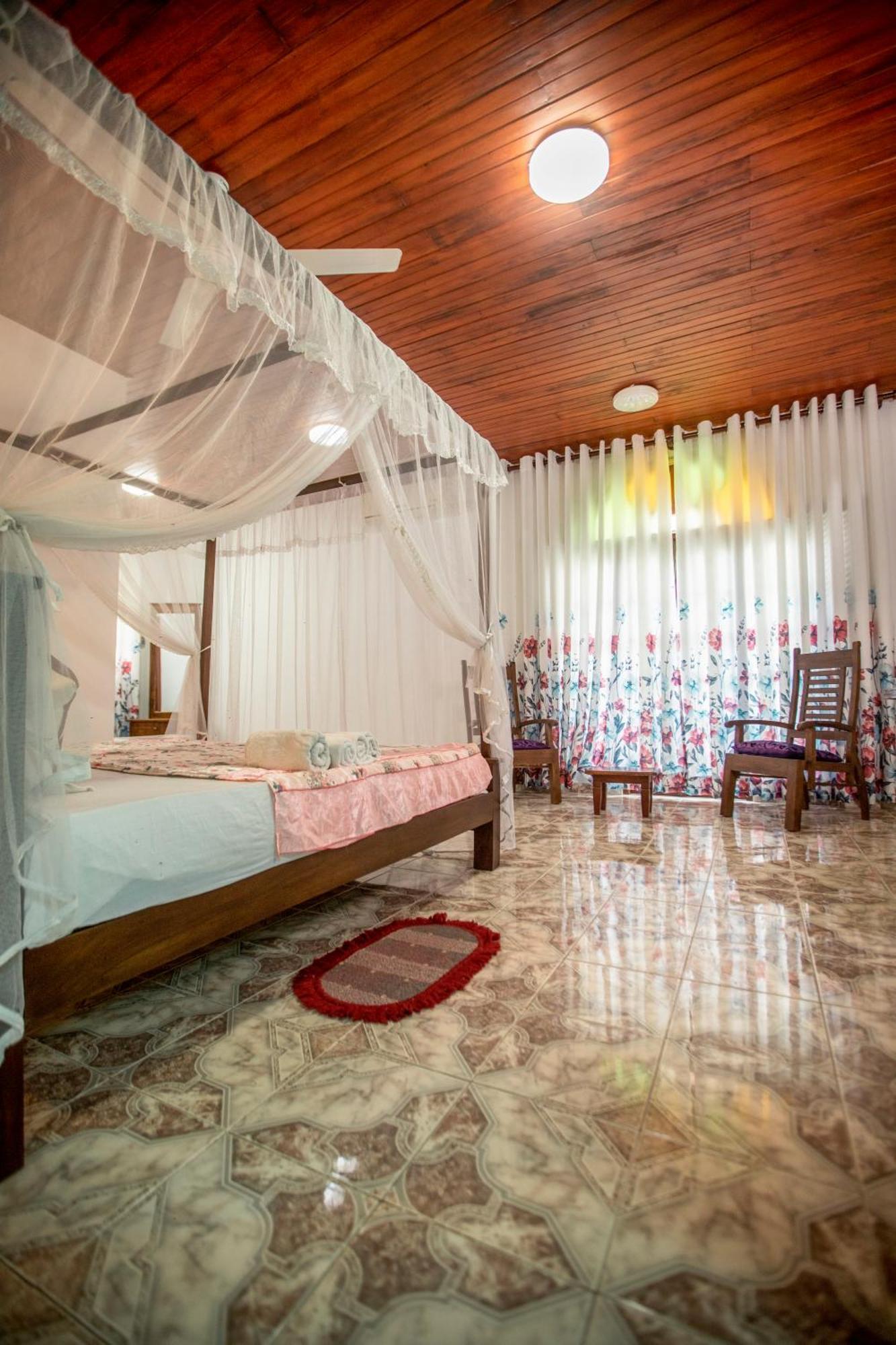 Three Shades Bed & Breakfast Galle Ngoại thất bức ảnh