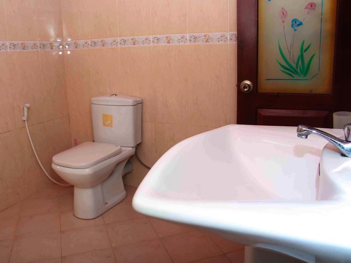Three Shades Bed & Breakfast Galle Ngoại thất bức ảnh